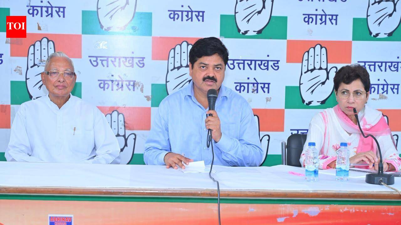Cong members must raise voice against BJP’s anti-people policies: Selja