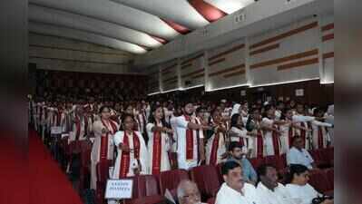Don’t just chase jobs, create them for others, Telangana guv tells OU graduates