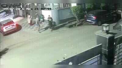 Banker runs over 2-year-old, sister escapes by a whisker in Gurgaon