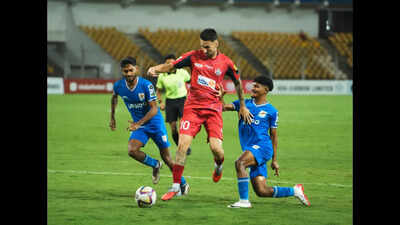 IFL set for Oct 30 kick off, Dempo make another bid for top spot