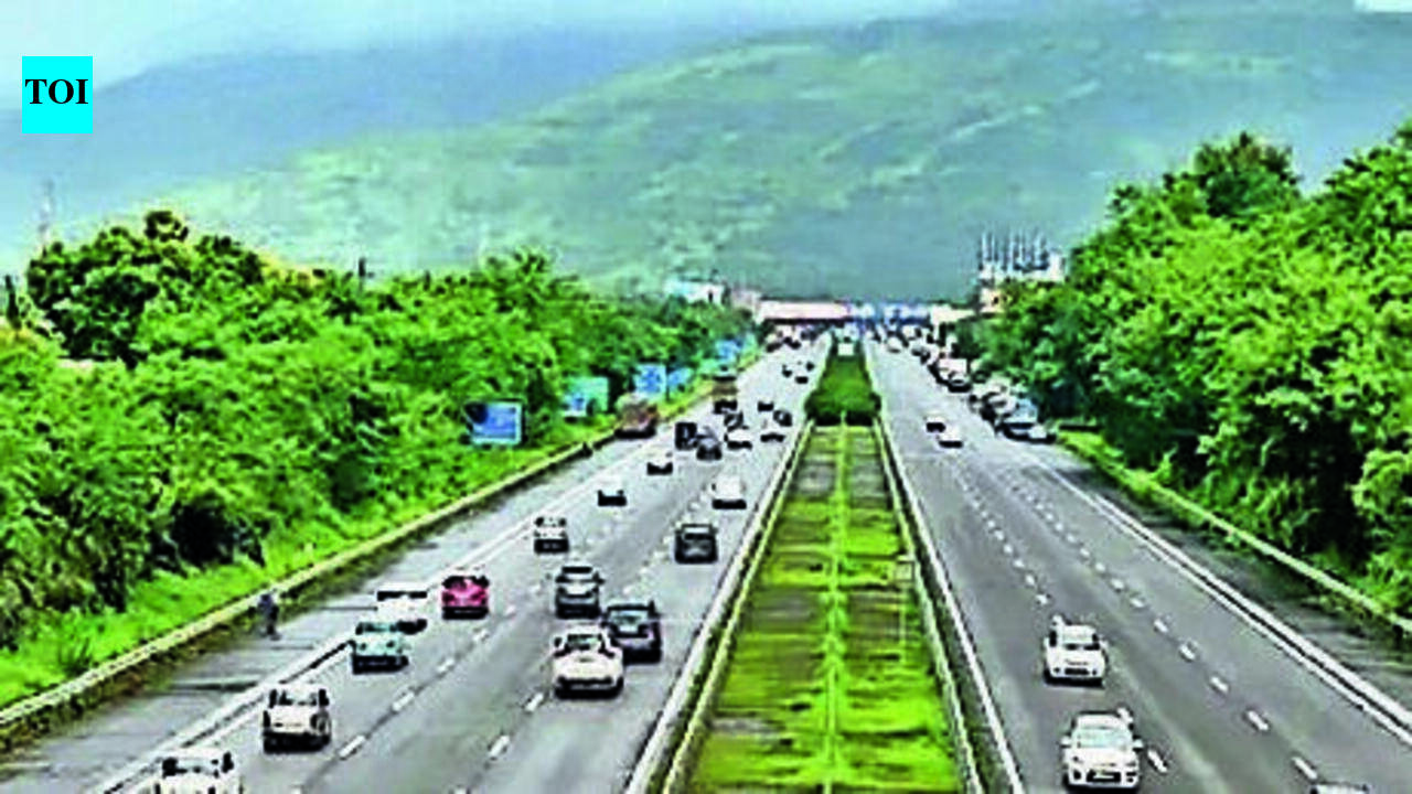 PWD orders highway fixes to ensure smooth travel for Konkan-bound devotees