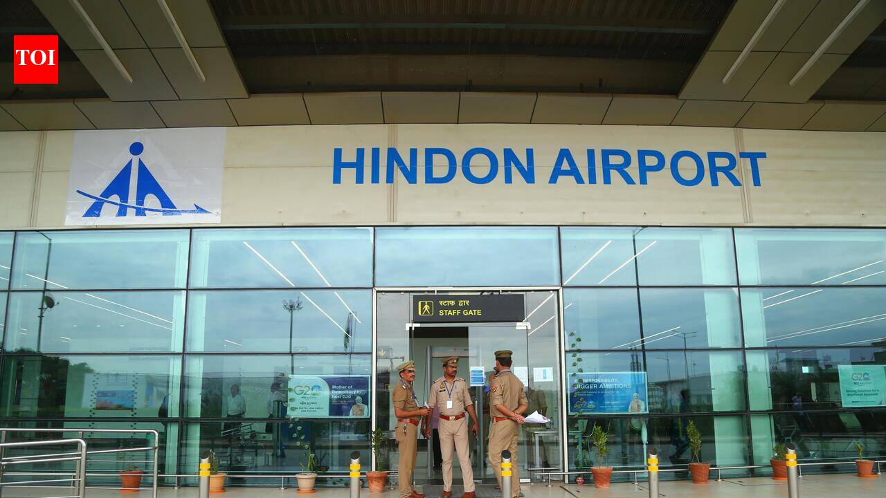 Fuel pinch: IndiGo cuts Hindon flights on Kolkata, Navi Mumbai & Varanasi routes