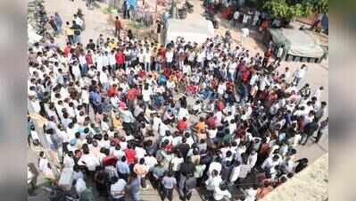 Protests in Amer at news of tourist guide’s death due to stabbing