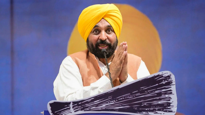 BJP、農民の自殺を巡りパンジャブ州バグワント・マン州首相の辞任を要求