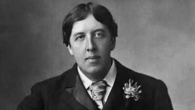 Quote of the Day by Oscar Wilde: “Be yourself; everyone else is already taken.” His view on authenticity, confidence and being unapologetically yourself