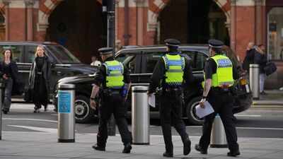 UK police shooting: Officers open fire on knife-wielding suspect after woman stabbed in Luton