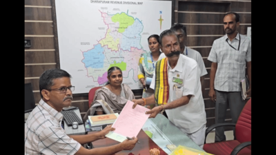 Dharapuram bypoll: ‘Election King’ K Padmarajan first to file nomination