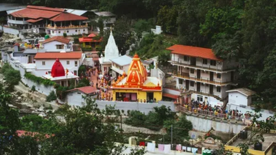 Baba Neem Karoli’s granddaughters claim their ancestral home illegally occupied by trust