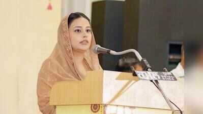 Court restrains ex-judge, Majithia & Khaira from posting ‘unverified allegations’ against Punjab CM’s wife