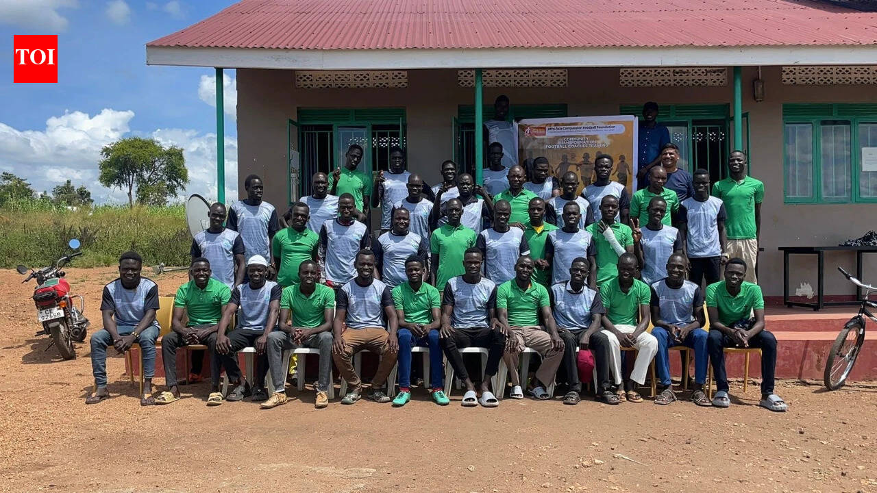 Kennedy wins Asian Excellence Award for transforming lives through football