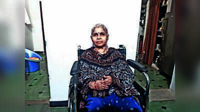 Unable to walk for 10 yrs, she helps others find a way forward