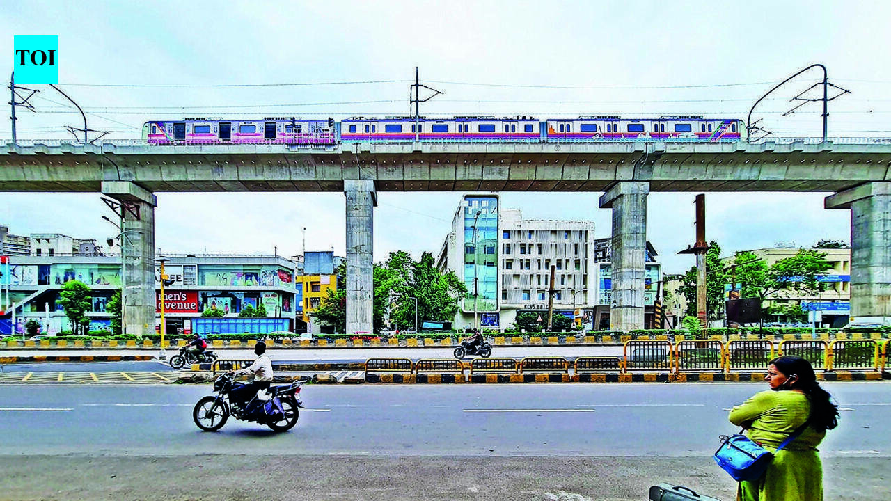 Metro to extend services till 2am during Ganeshotsav