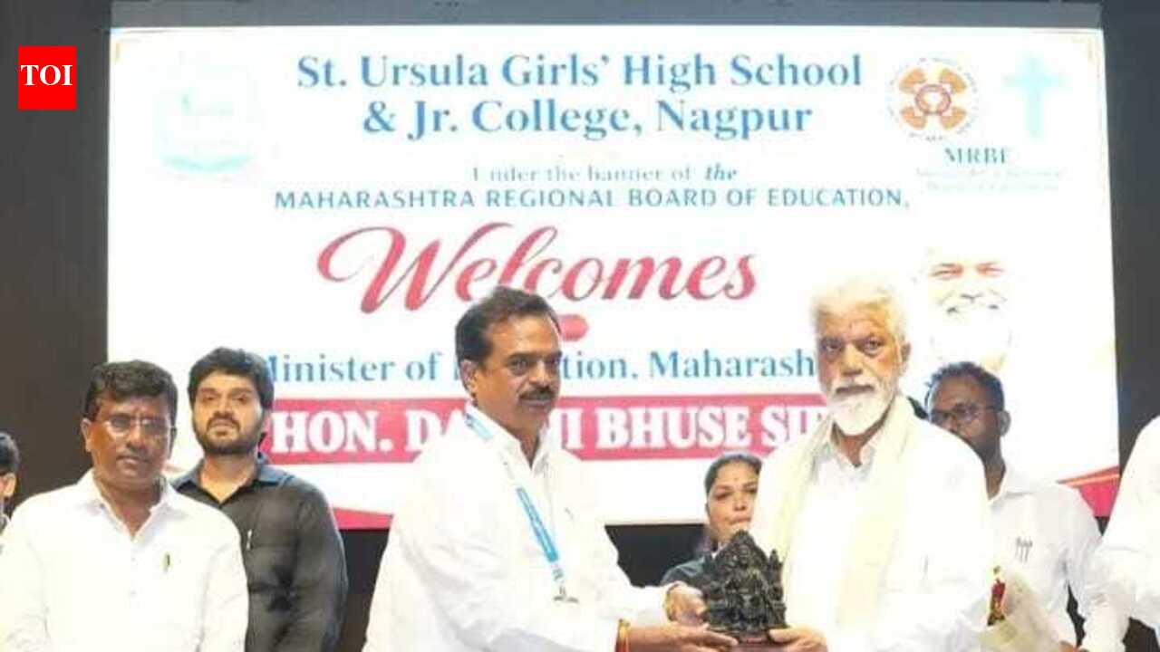 Edu min visits 4 schools, orders 3 to be developed as model ones