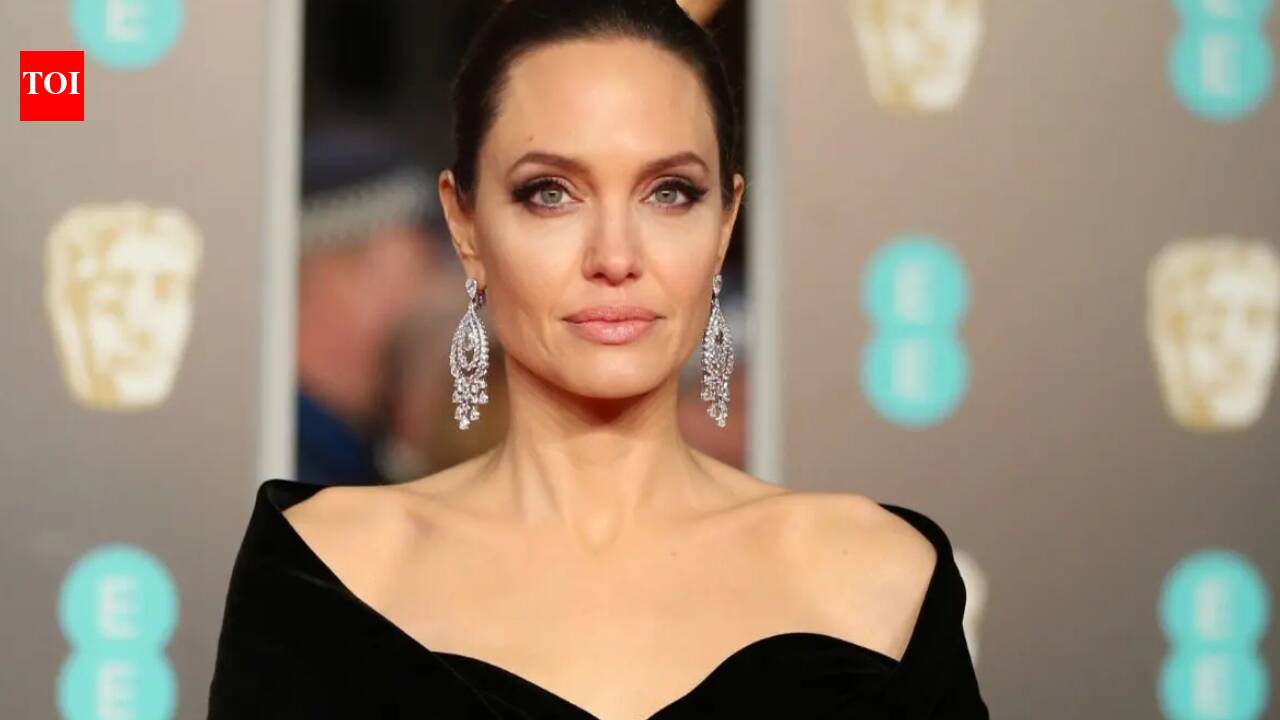 https://static.toiimg.com/thumb/msid-133991031,width-1280,height-720,resizemode-6,overlay-toi_sw,pt-32,y_pad-600/photo.jpg