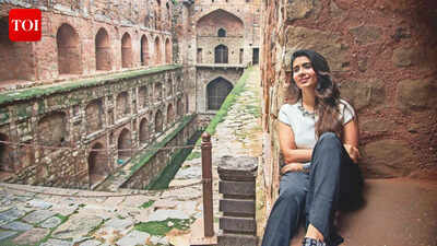 The poet me is courageous but the person is raised to be scared of everyone: Nayab Midha