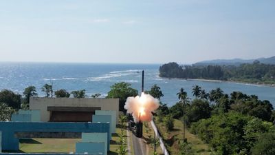 US and Philippine marines train with BrahMos to deter China