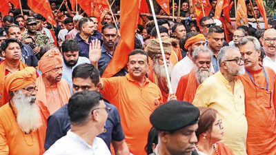 Suvendu Adhikari's 'strict medicine' warning to 'anti-national' sympathisers at Jadavpur university