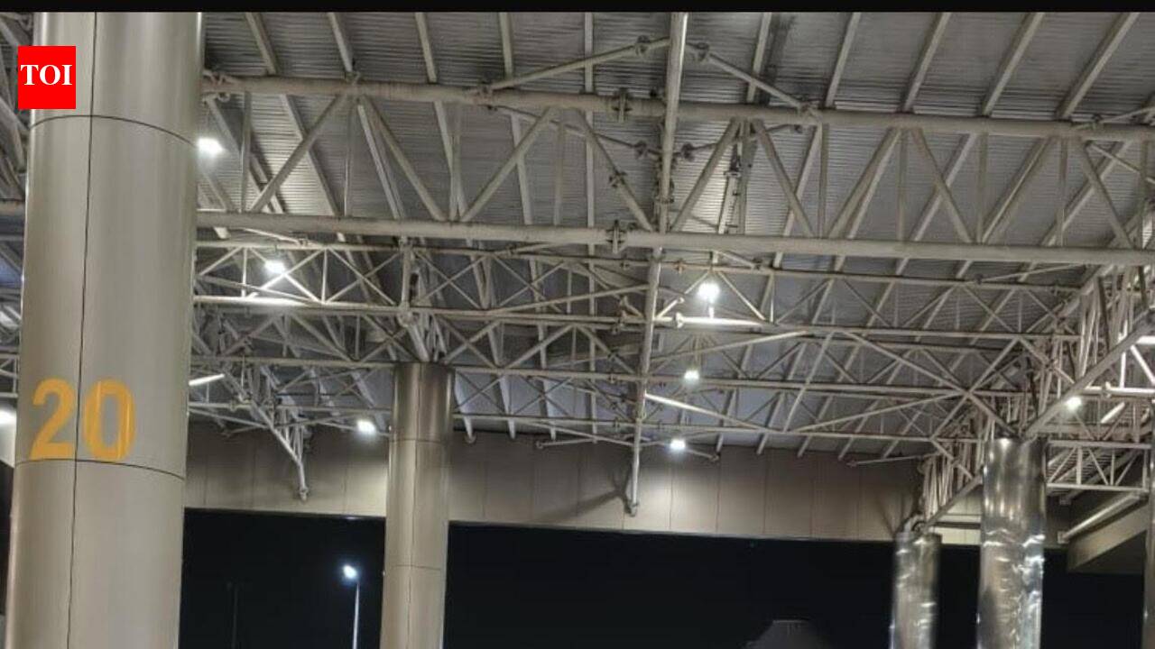 Flyers allege fleecing by Bharat Taxi cabbies at Pune airport