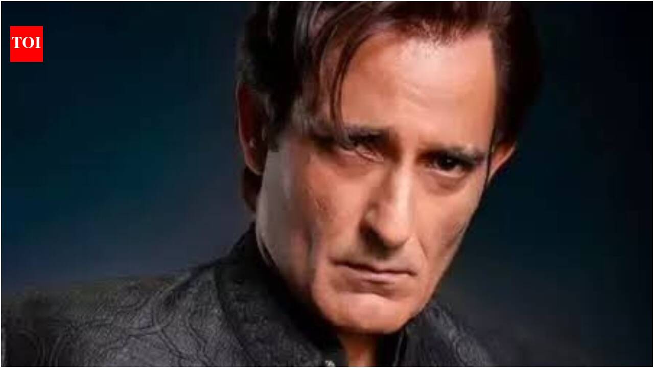 Farah on Akshaye Khanna: She once refused his songs