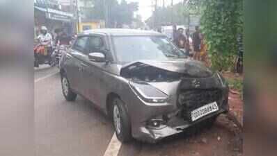 Armed hooligans run amok on Rasulgarh Canal Road, car damaged