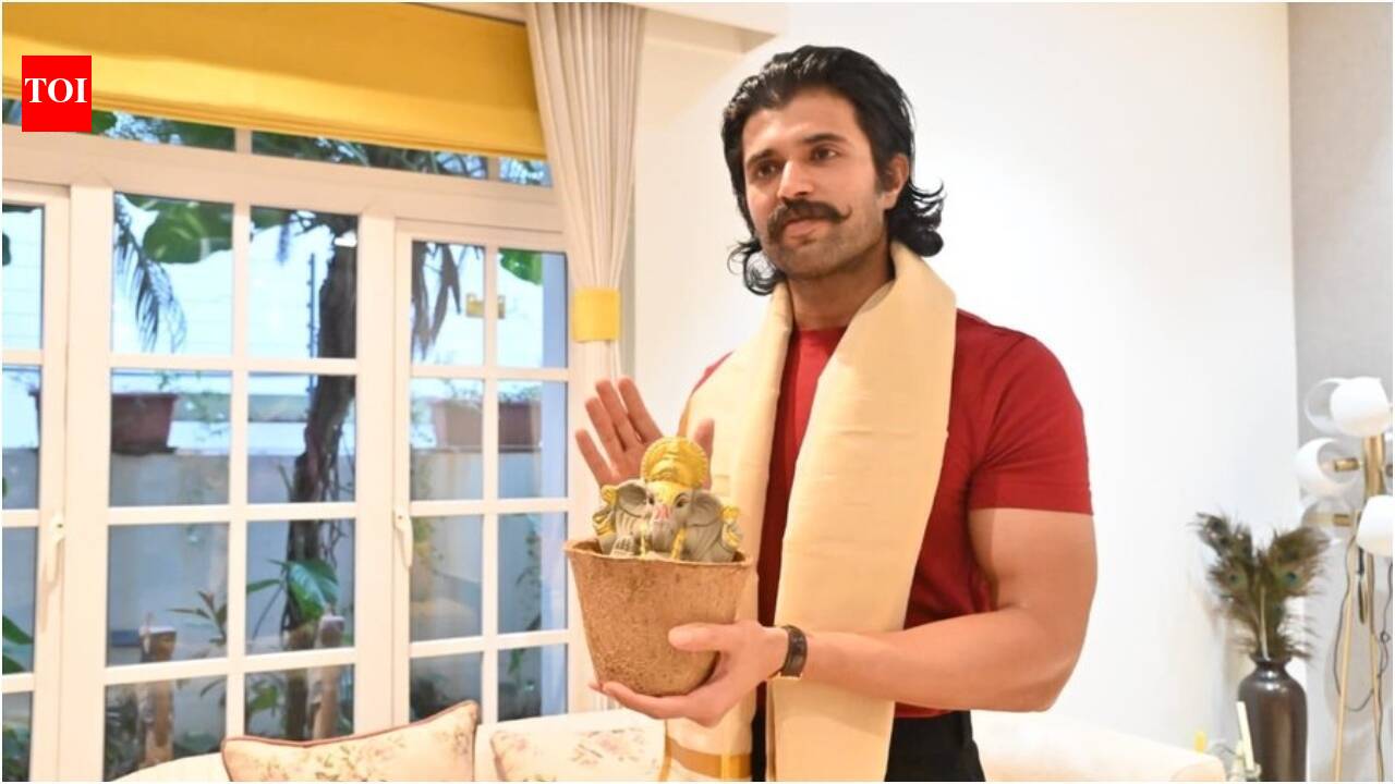Vijay backs seed Ganesha; urges eco-friendly idols