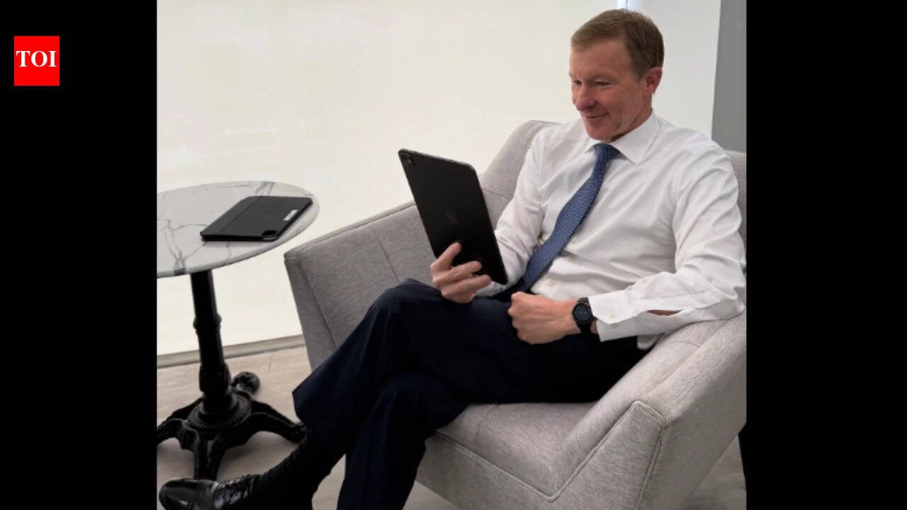 8.5 hours of sleep, 3 hours of reading, 15-minute afternoon nap: United Airlines CEO Scott Kirby shares his daily routine