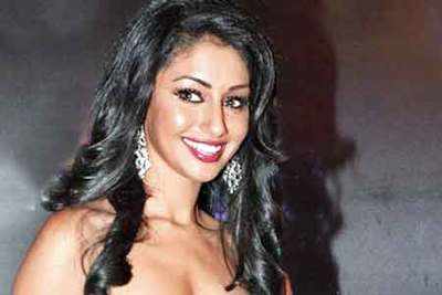 Mahek Chahal in Comedy Circus finale