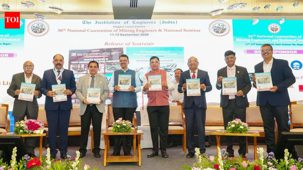 Enhance Coal Supply For Maharashtra Power Plants, CM Fadnavis Urges WCL