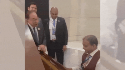Malaysian PM Anwar Ibrahim sings Kishore Kumar classic at BRICS gala dinner