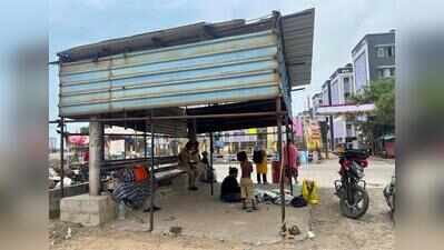 No respite from the elements at Lighthouse bus stop