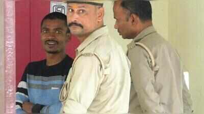 ‘Hungry’ man held at Kashi temple’s kitchen with knife, let off