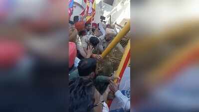 Govt employees breach barricades, lay siege to Punjab health minister’s house in Patiala