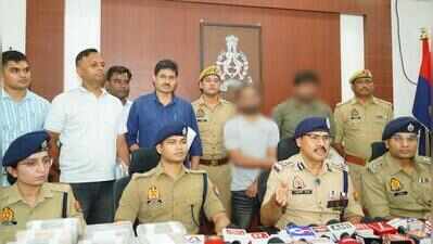 2 held for Rs 5,600cr cyber fraud through fake firms