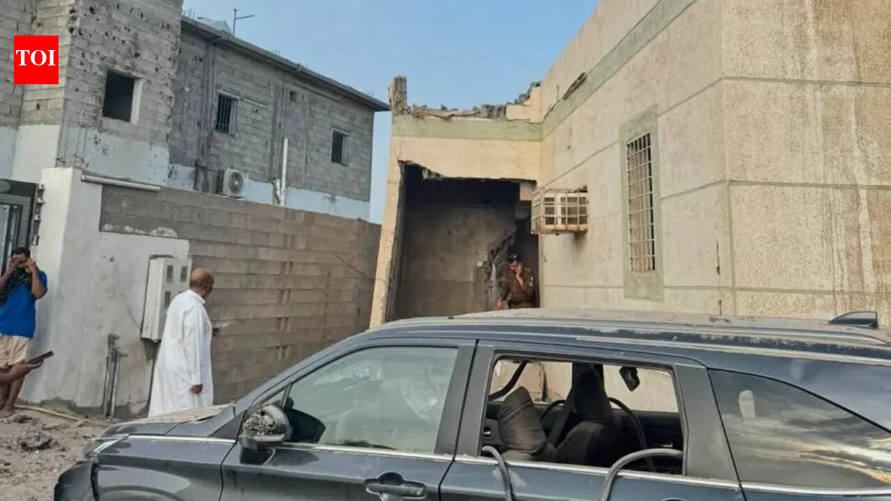 Two wounded, mosque damaged in Houthi projectile strike on Saudi’s Jazan region