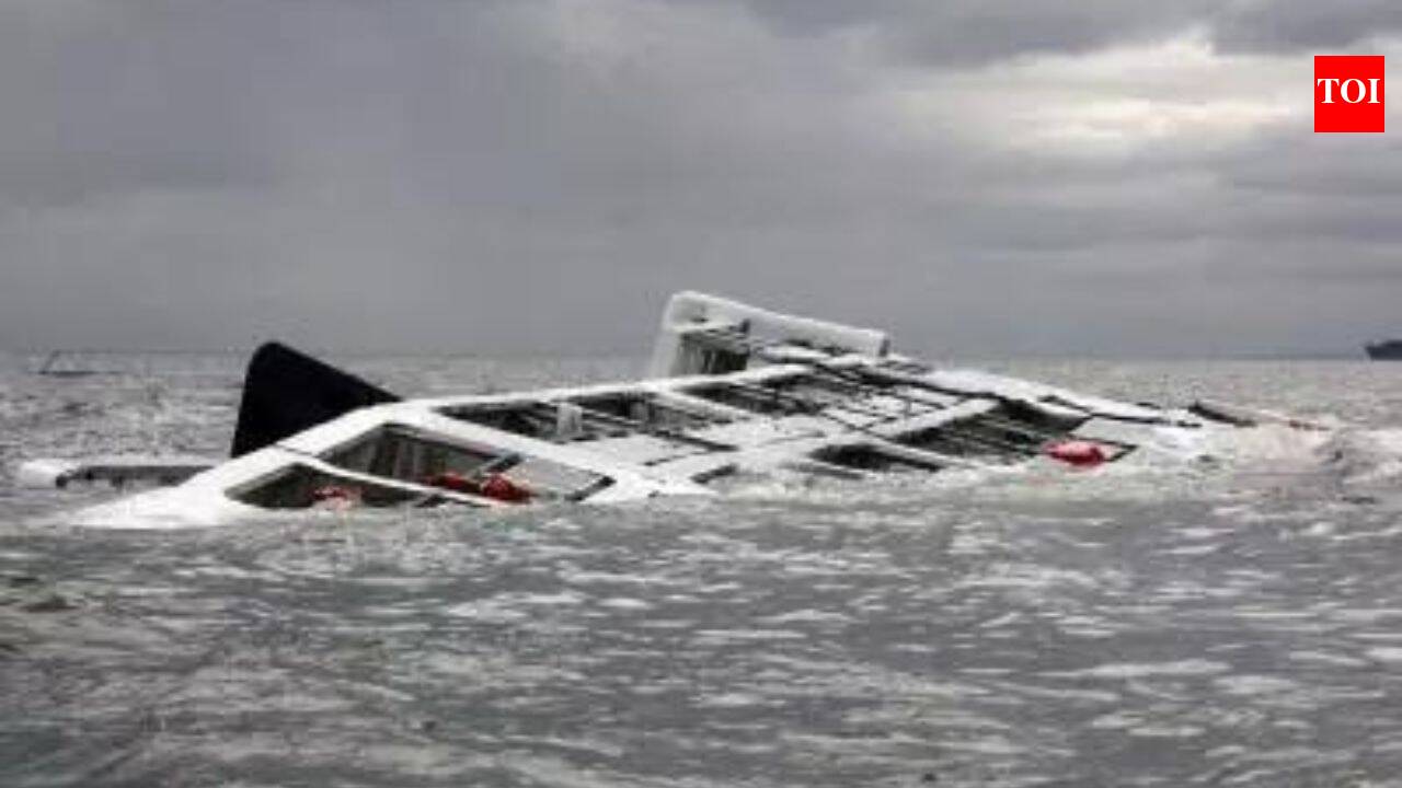 Ferry Sinking Kills One, Leaves 30 Missing in Vanuatu