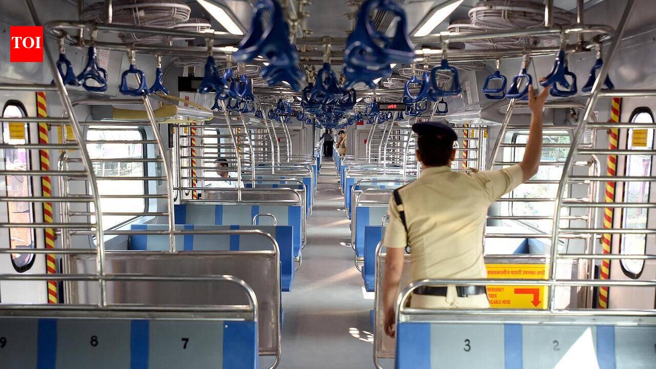 Minor girl taken to multiple stations over AC fare dispute in Mumbai: Parents