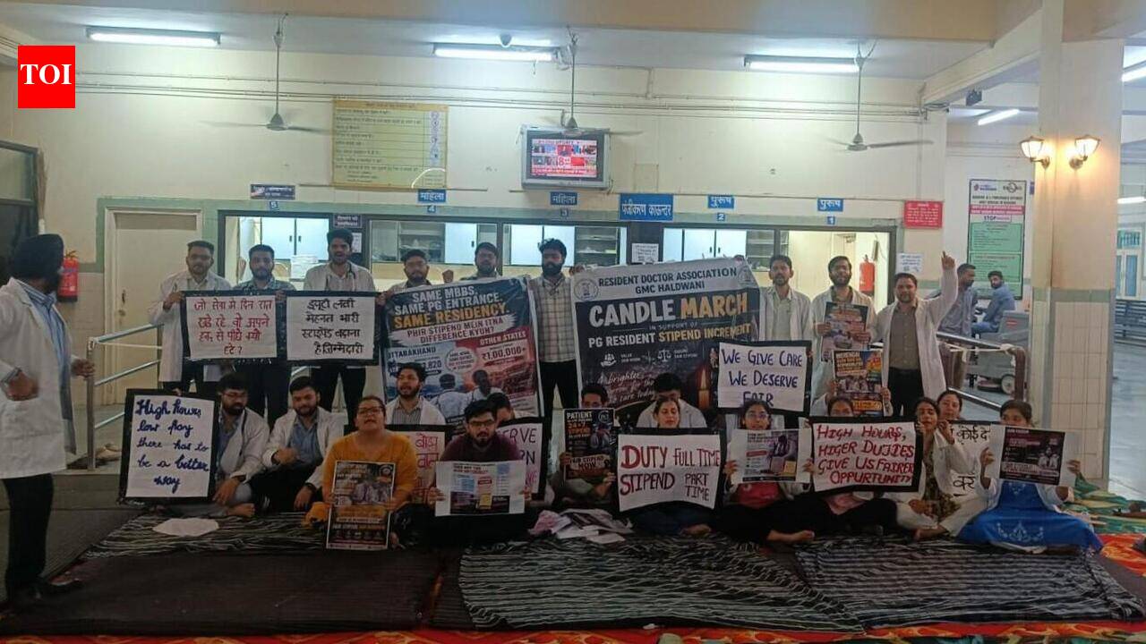 PG students, senior doctors’ strike disrupts services at govt hosps across dists