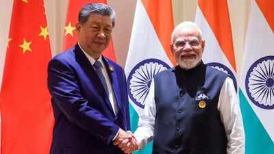 'Is it okay?' PM Modi pauses speech as Xi appears uncomfortable; Chinese president skips gala dinner