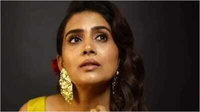 Sonali Kulkarni on actresses being typecast as mothers: ‘Heroines have children and families’; praises Aamir Khan, Saif Ali Khan