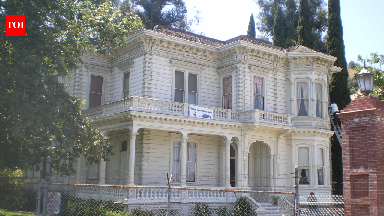 In 1876, Los Angeles built the Perry House; 99 years later it was moved to Heritage Square