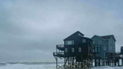 Heavy rain floods New Jersey roads, leaves 5,600 without power; vehicles stuck in rising waters