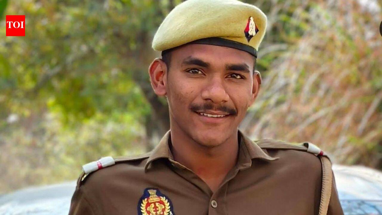 UP cop shoots himself with service rifle while on duty, dies