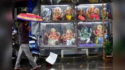 Lashing rain poses challenge to Ganesh mandals on eve of festival in Mumbai
