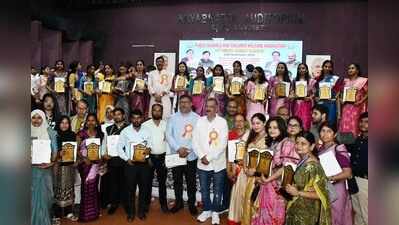 2,500 teachers honoured for contribution to education