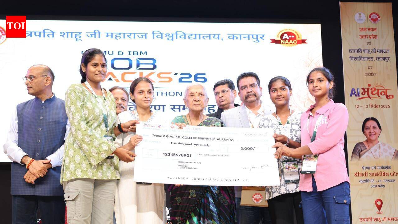 Don't fear AI, understand it; be innovators: Governor to students