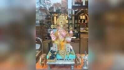 Gold and silver add sparkle to Ganeshotsav celebrations despite soaring prices