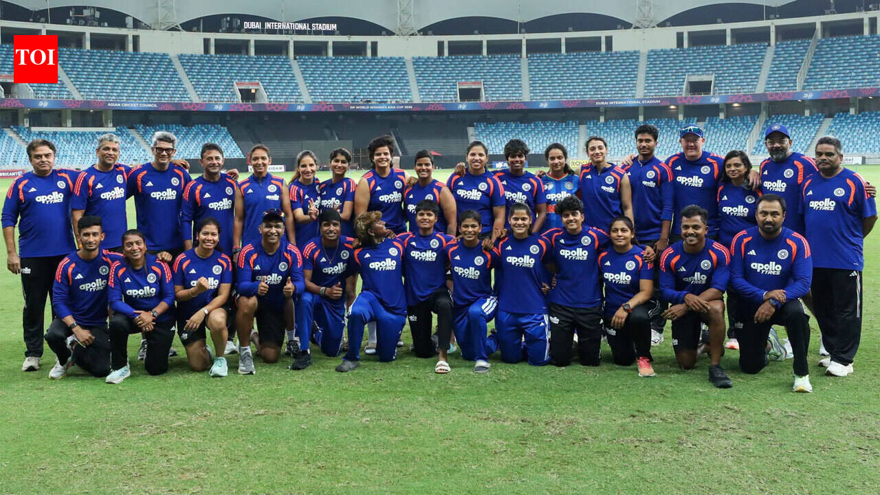 ‘We are the champions’: Muzumdar backs BCCI as India snub Mohsin Naqvi again