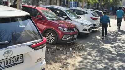 Kargil War veteran attacked with iron rod in Gurgaon over parking row, suffers serious head injuries