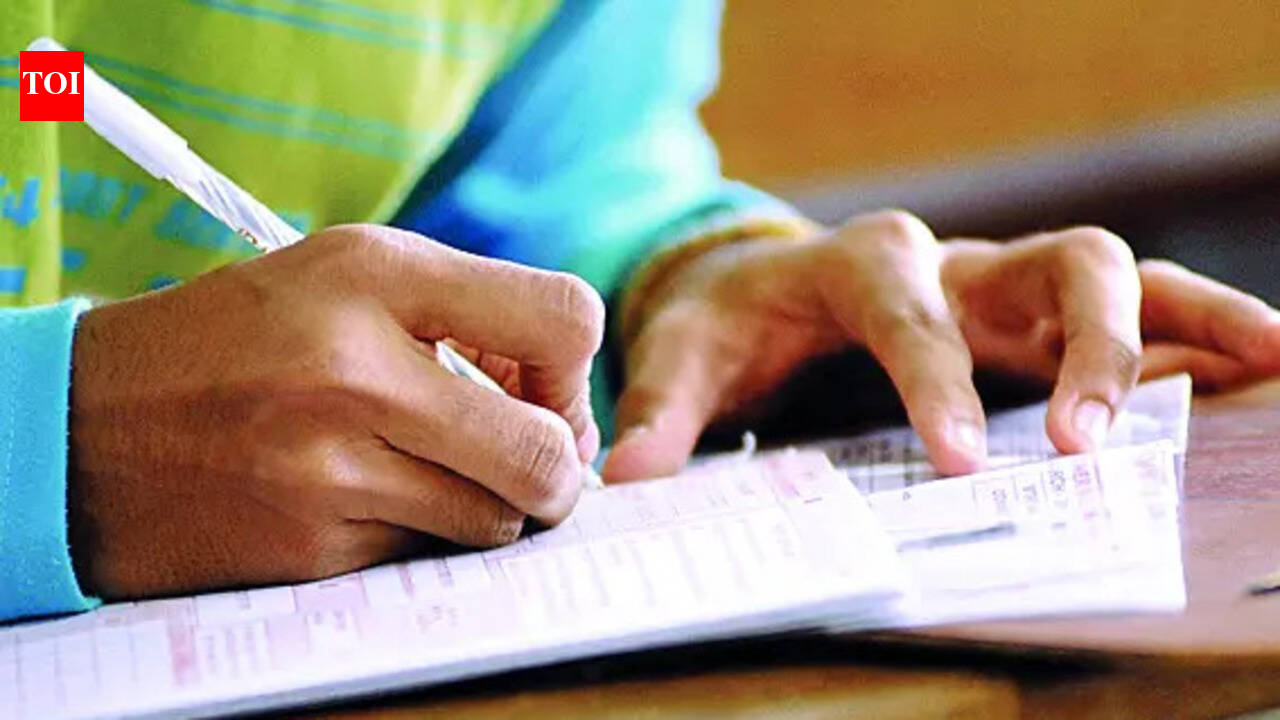 Rajasthan SET 2026 exam cancelled in Jaipur? Candidates boycott test over 30-minute question paper delay