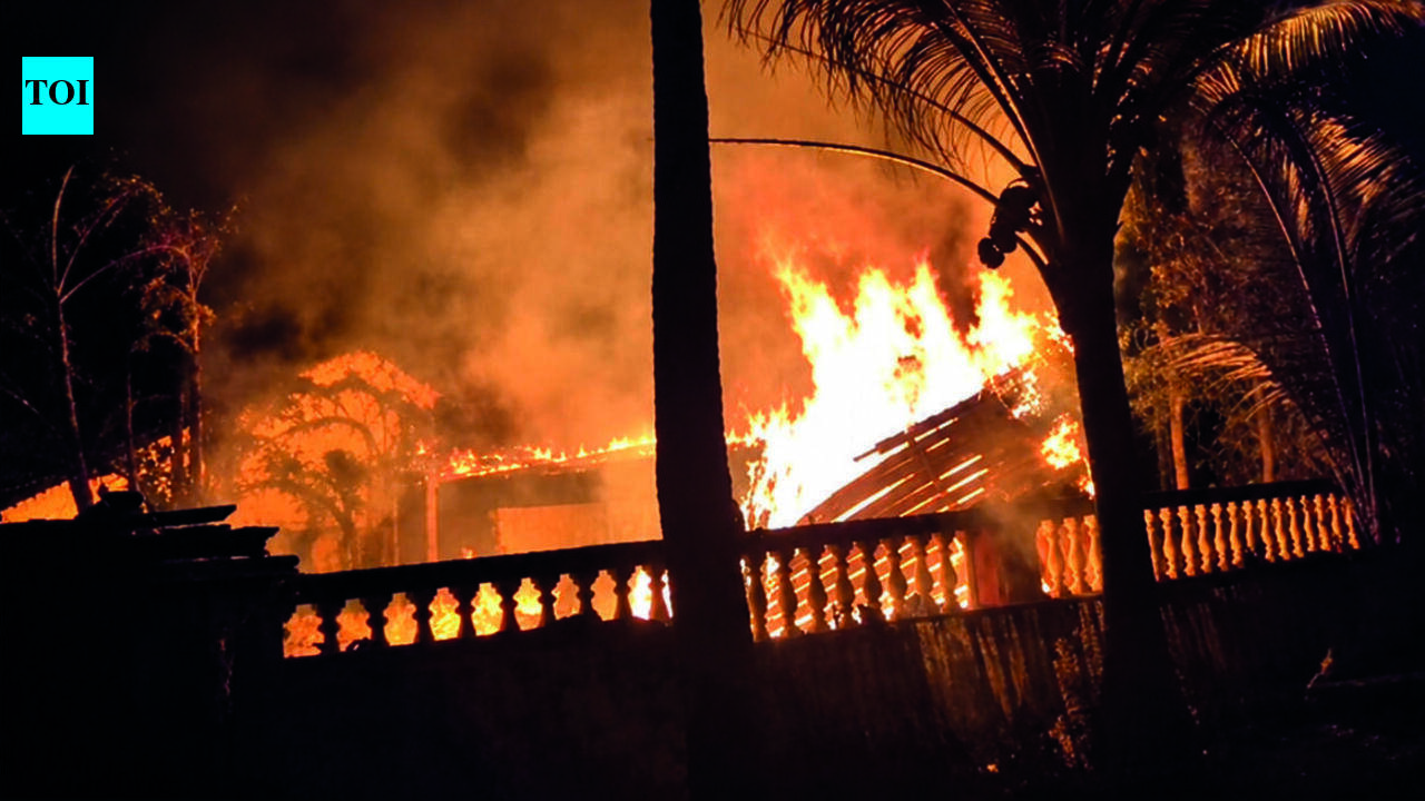 Hyderabad fire: Food stall catches fire in Puppalaguda area